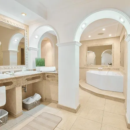 Beexclusive Costa Adeje (Tenerife)